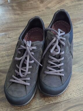 Dansko Paisley Leather Waterproof Walking Shoe Sneaker 39